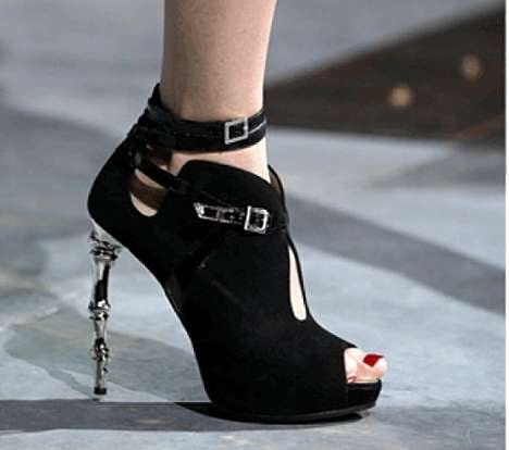 Dsquared FW 2010 Spine Heels β 37