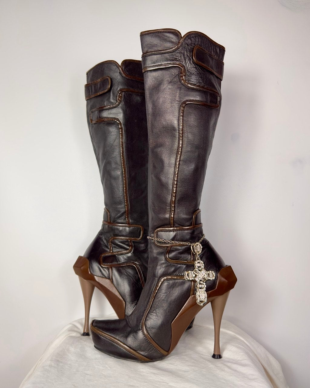 Celine FW 2008 Runway Leather Moto Boots — 37/37.5