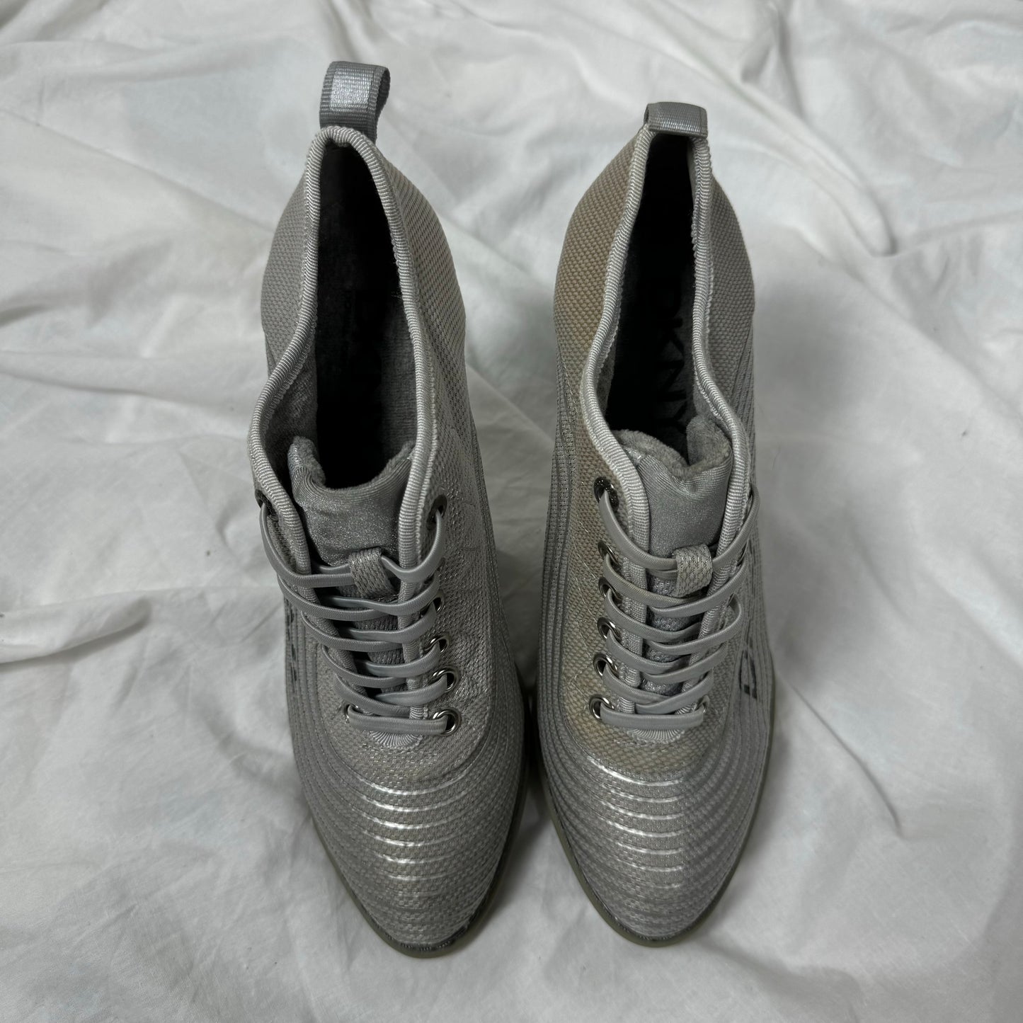 DKNY Vintage Sneaker Heels 38/39