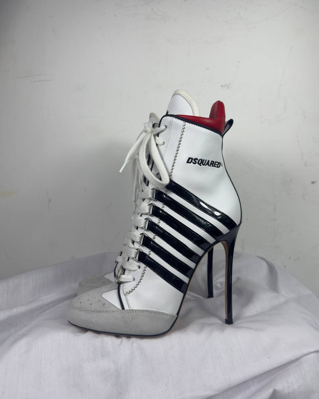 Dsquared2 Julie Sneaker Heels 36 new with box