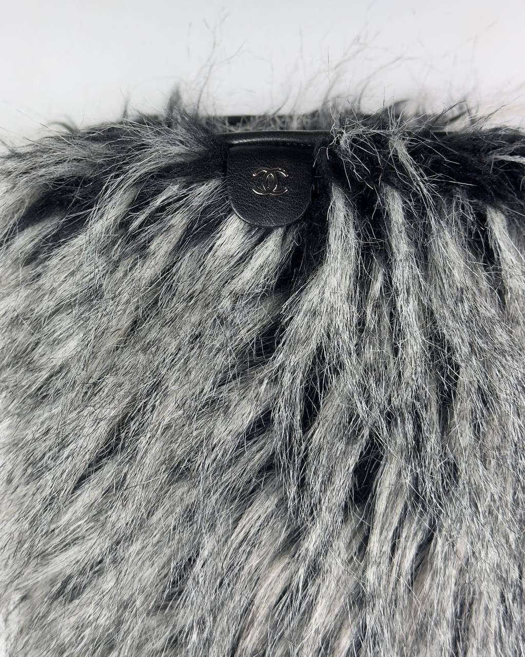 Chanel Fall 2010 Runway Faux Fur Fantasy Yeti Boots Icicle Heels — 40