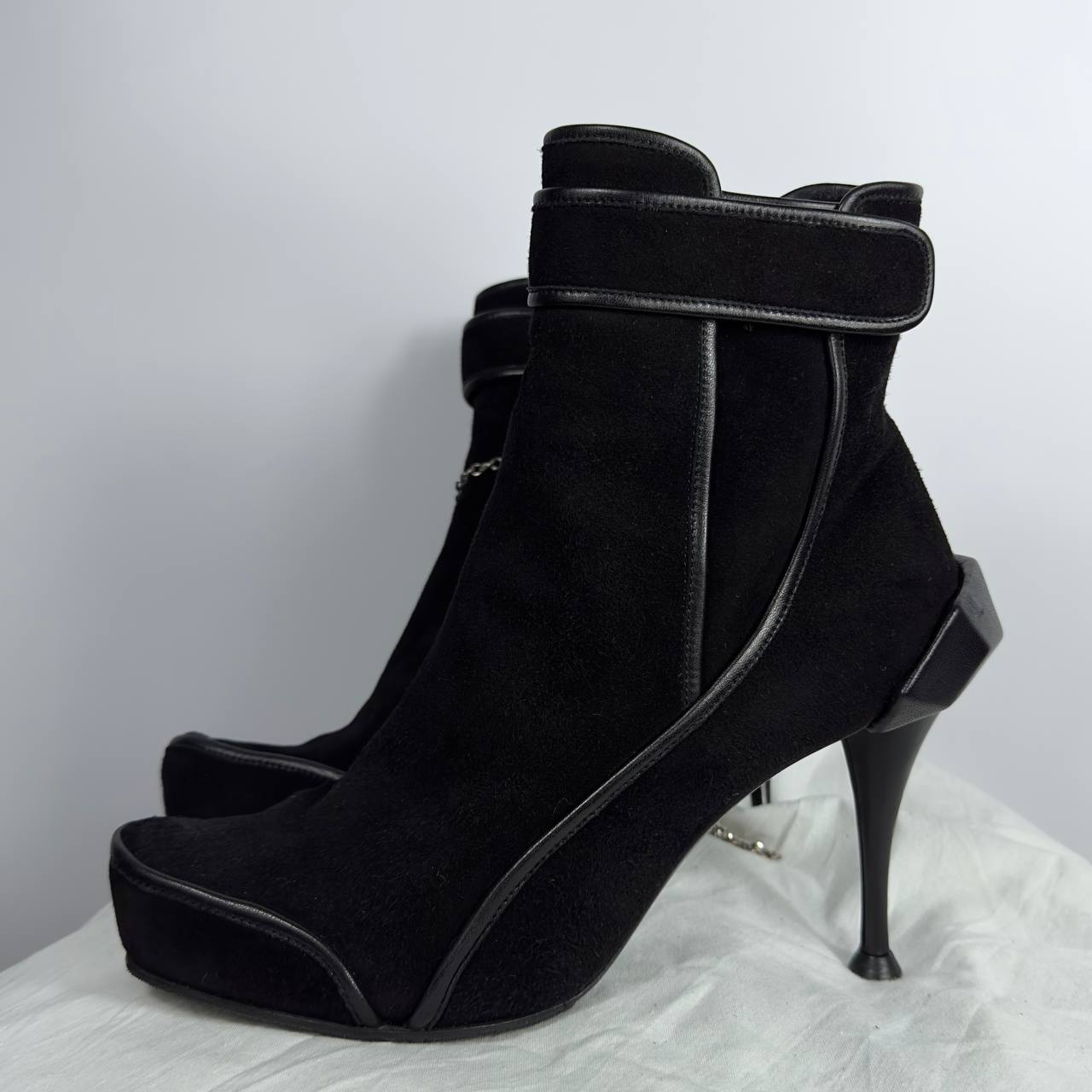 Celine FW2008 Rare Ankle Boots 39/39.5