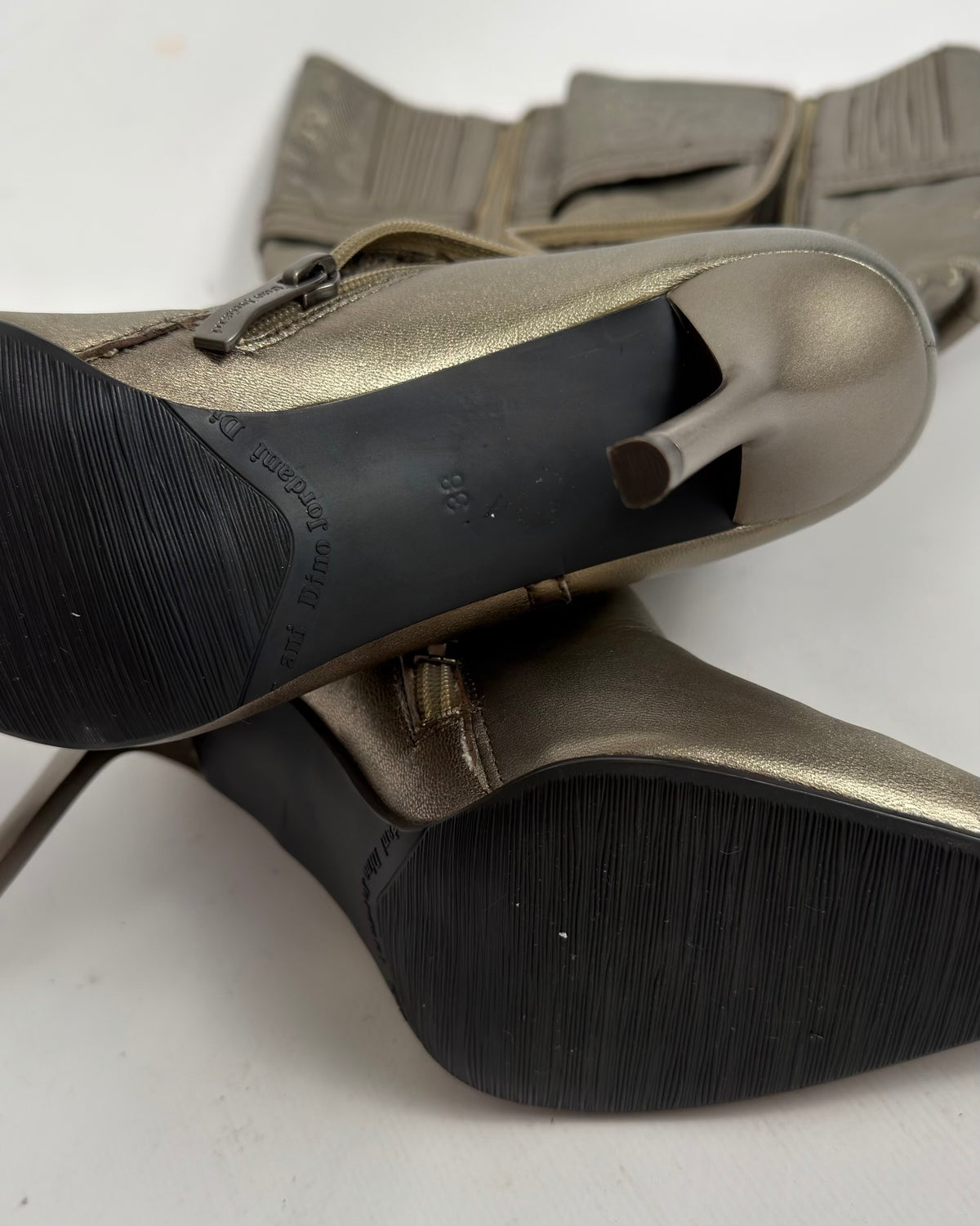 Vintage Leather Boots — 38