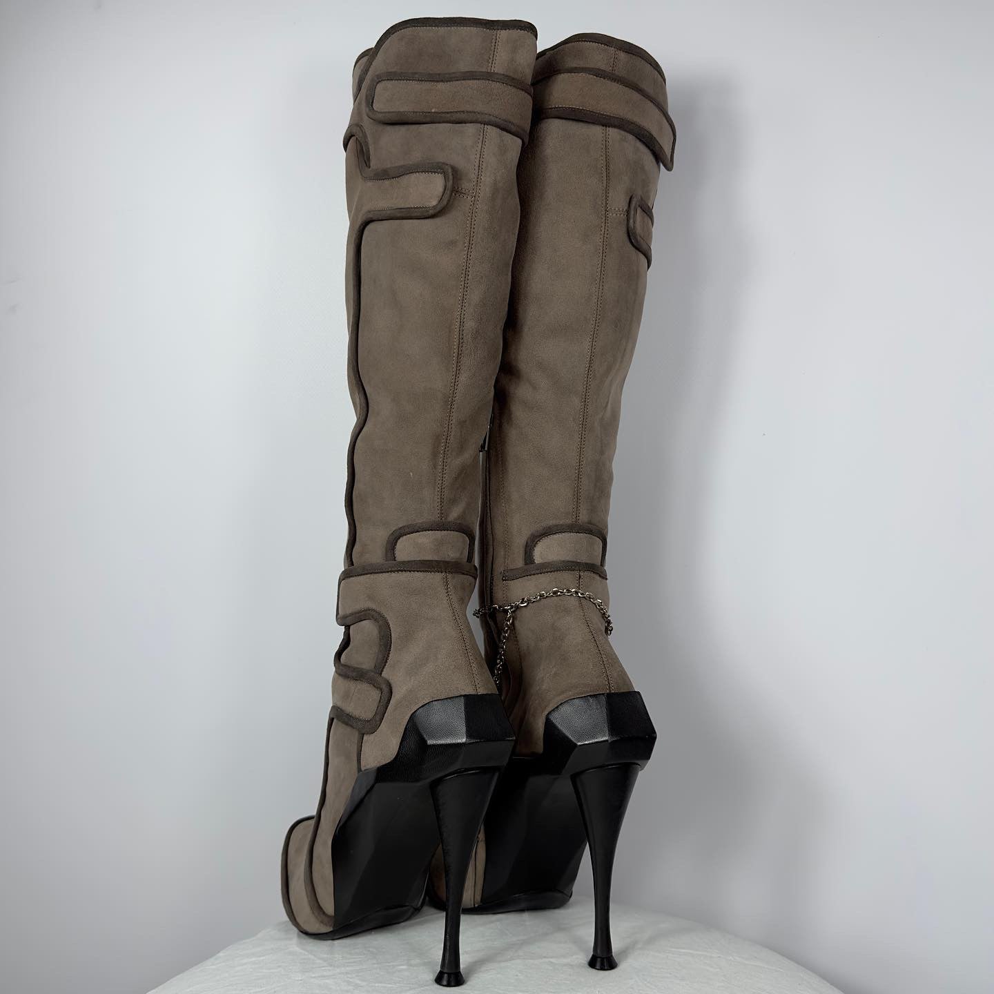 Celine Deadstock FW 2008 Suede Boots 38/39