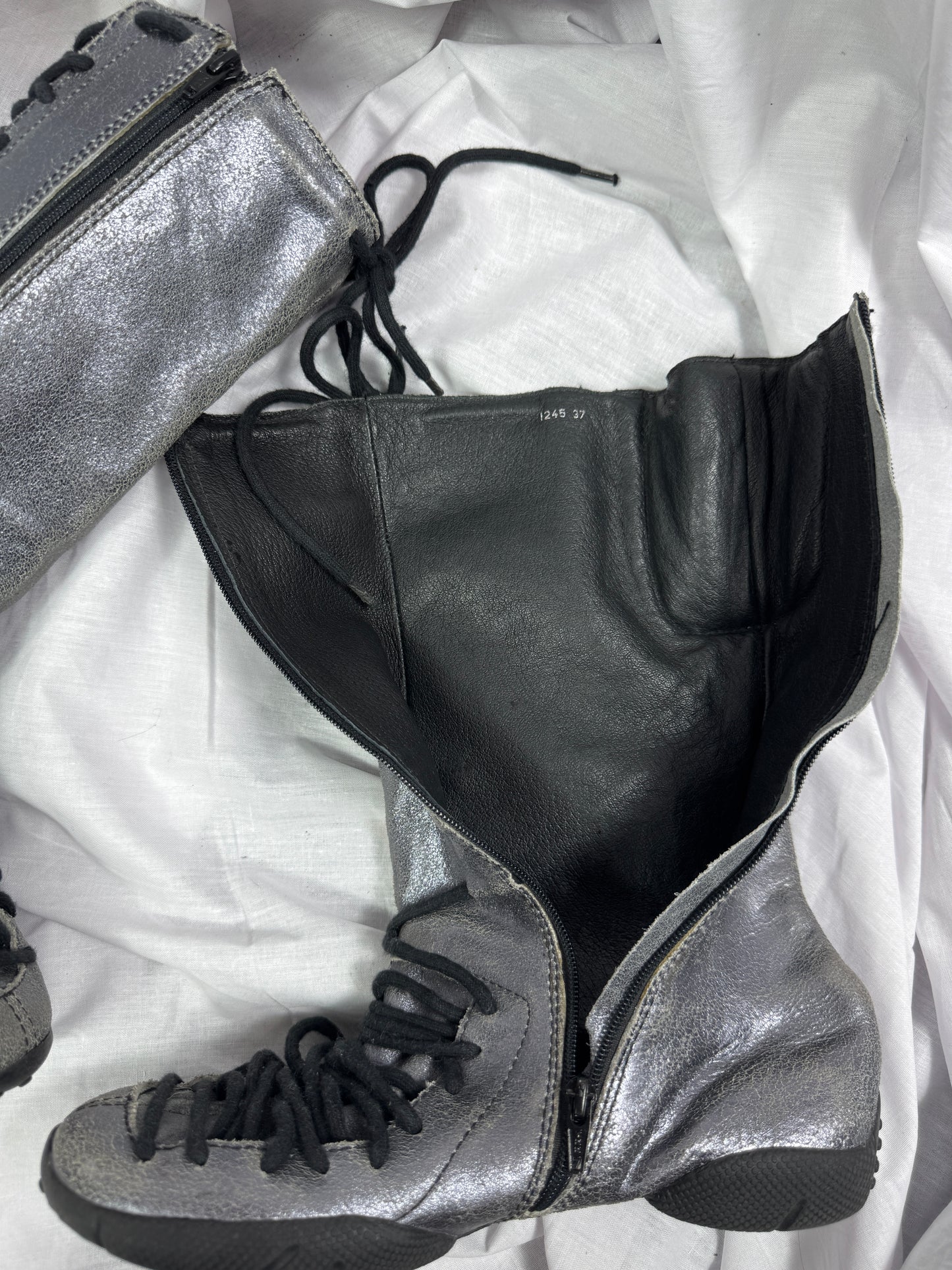 Vintage Silver Lace Up Moto Boots 37/38