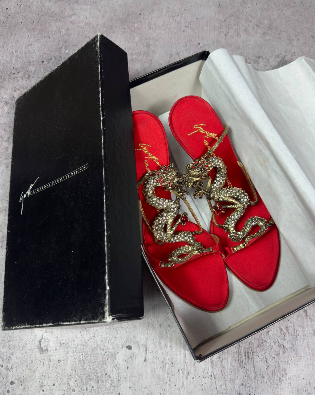 Giuseppe Zanotti Vintage Red Dragon Heels 37/38 - new with box