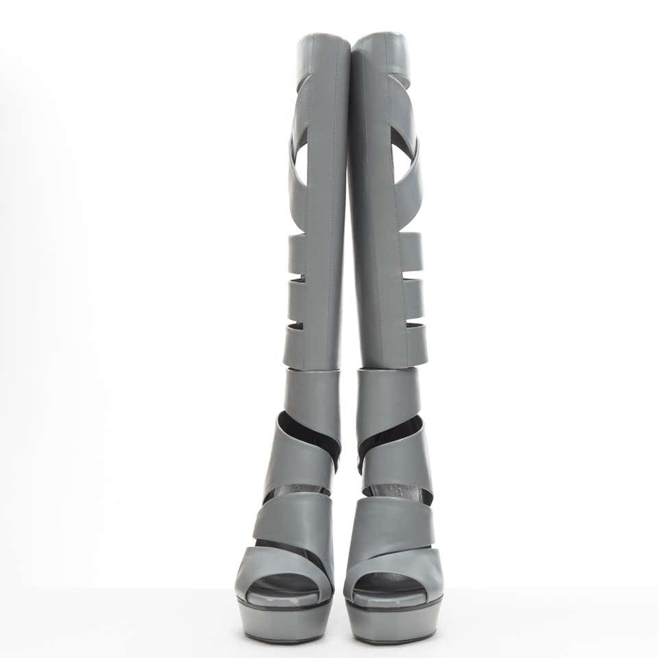 Gucci SS2010 Helena Runway Cut Out Gladiator Boots — 37
