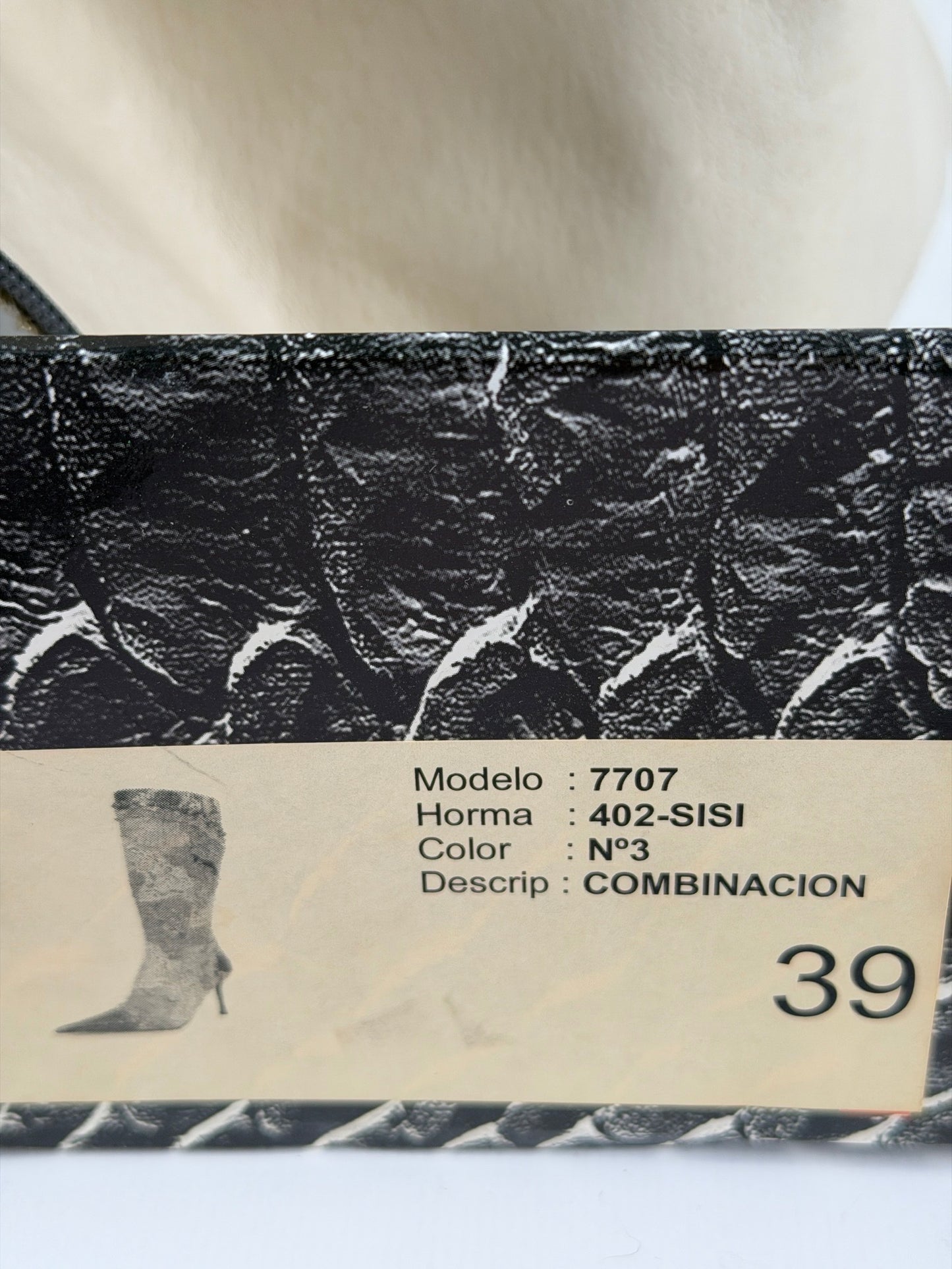 El Dante’s Vintage Denim Boots — 38/39