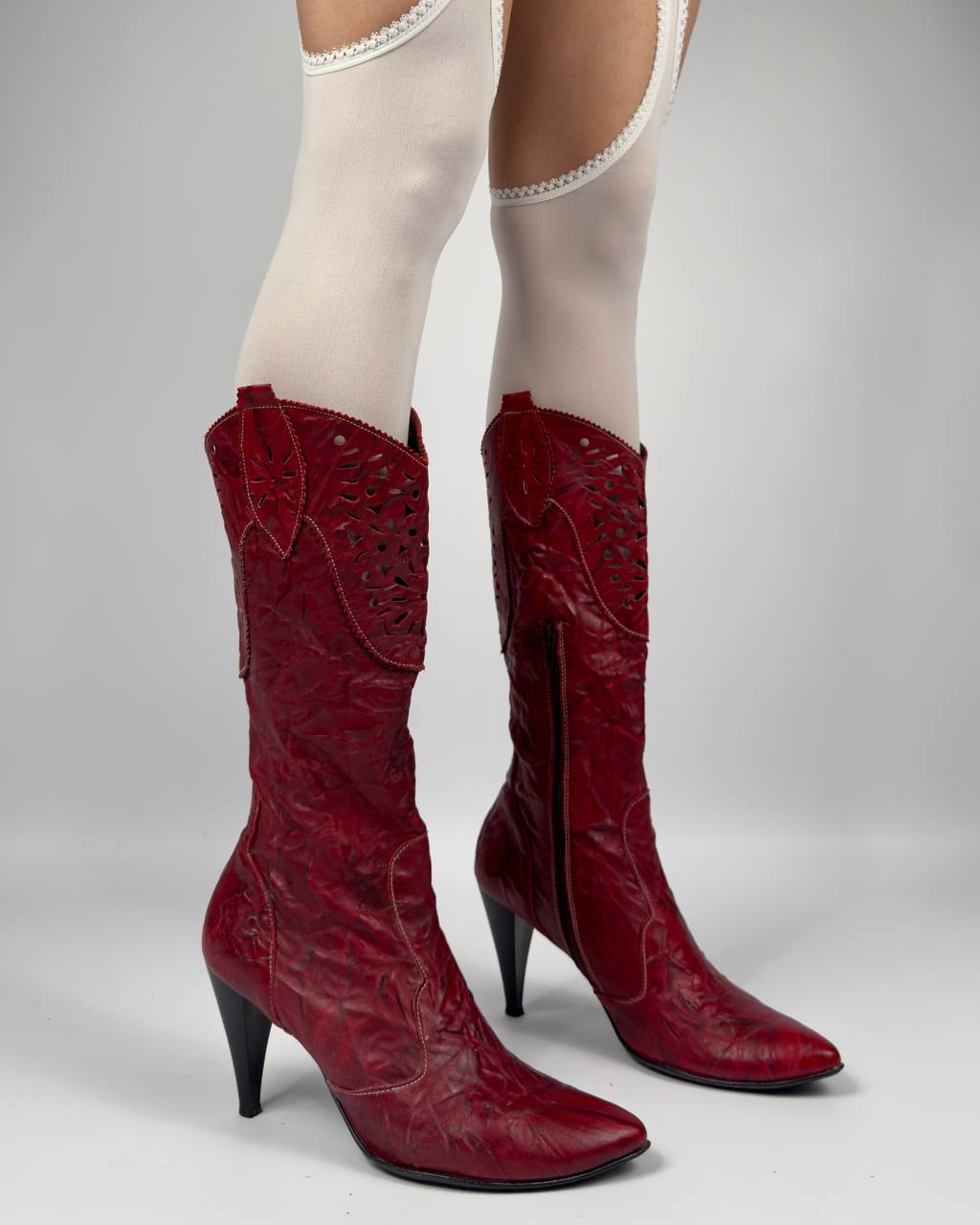 Vintage Leather Red Boots — 40