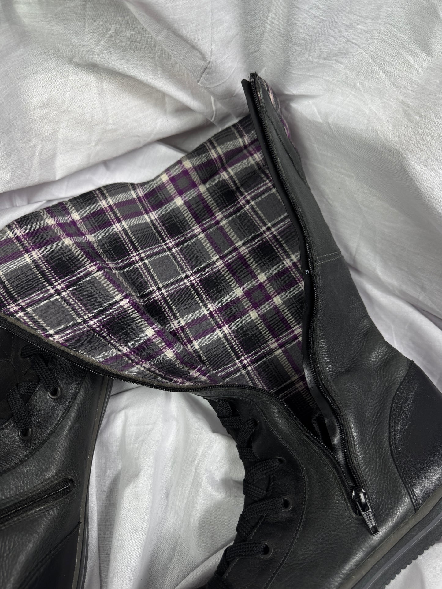 Vintage Leather Boxing Boots 41