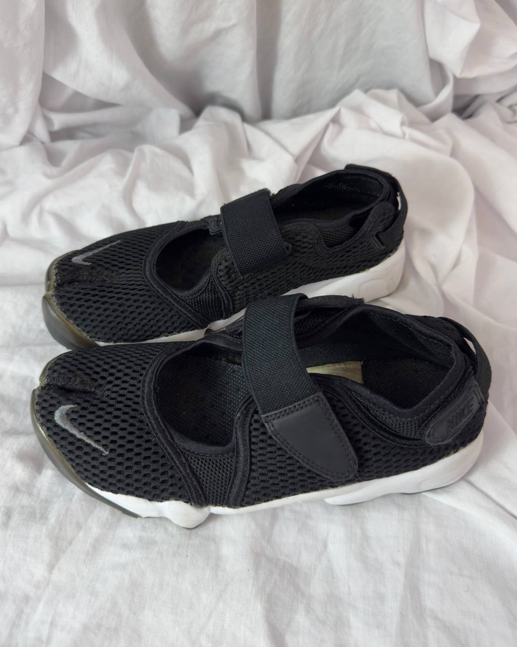 Nike Tabi Rift Vintage Ballet Flats — 38/38.5