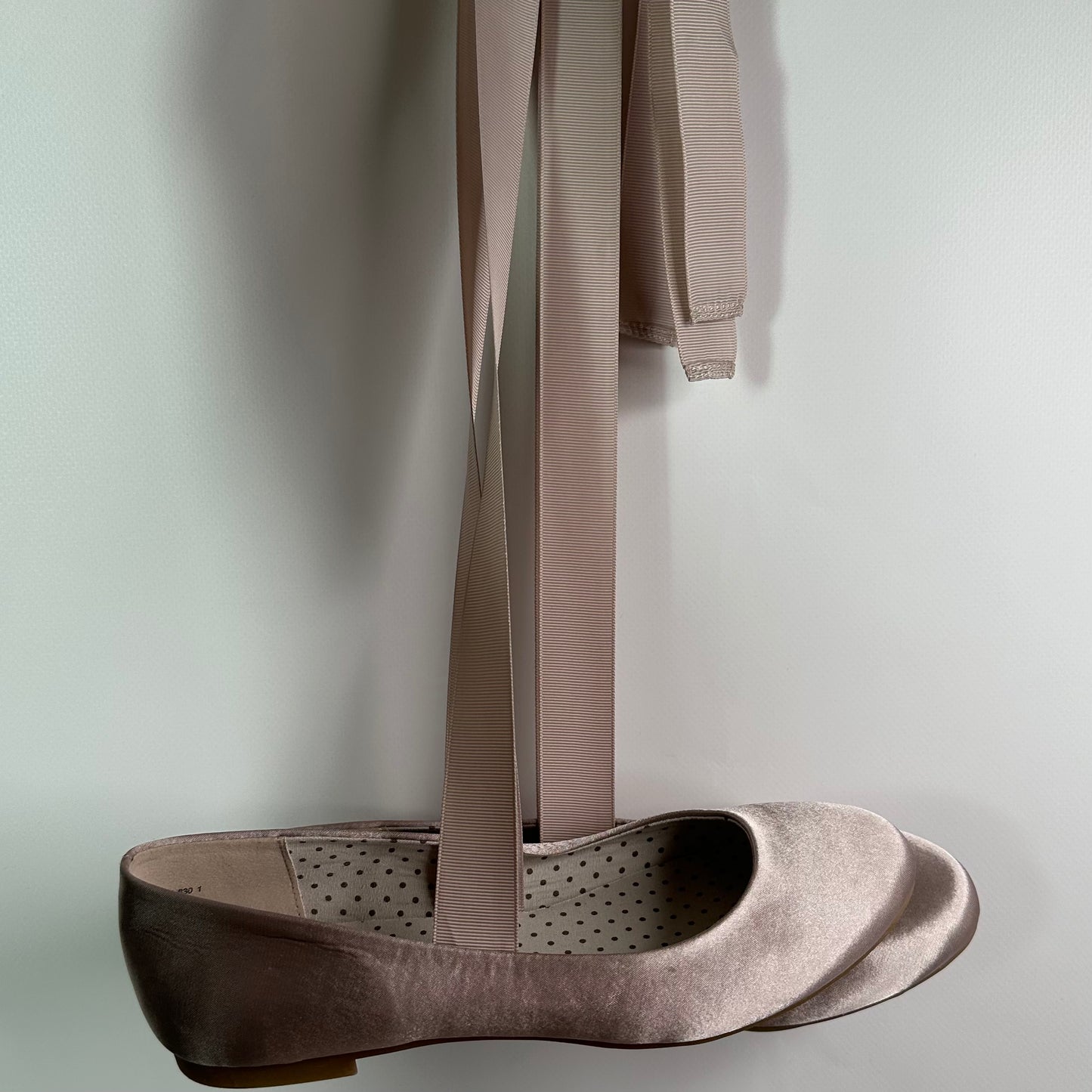 Graceland Vintage Lace Up Ballet Flats 36/37