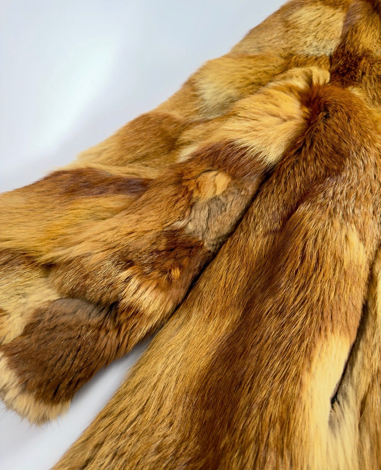 Vintage Fox Fur Coat — M/L