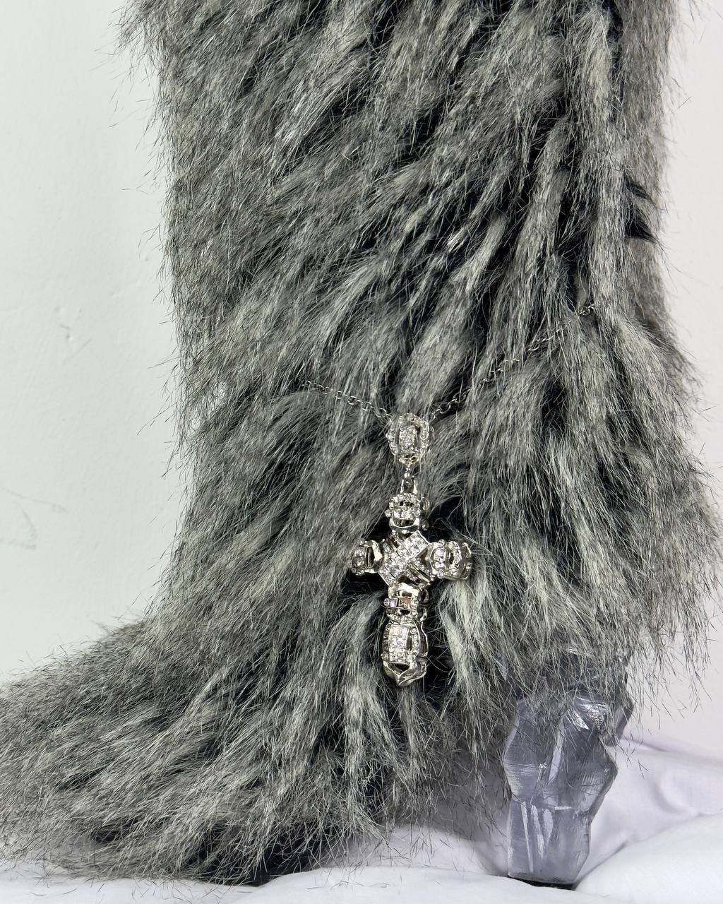 Chanel Fall 2010 Runway Faux Fur Fantasy Yeti Boots Icicle Heels — 40