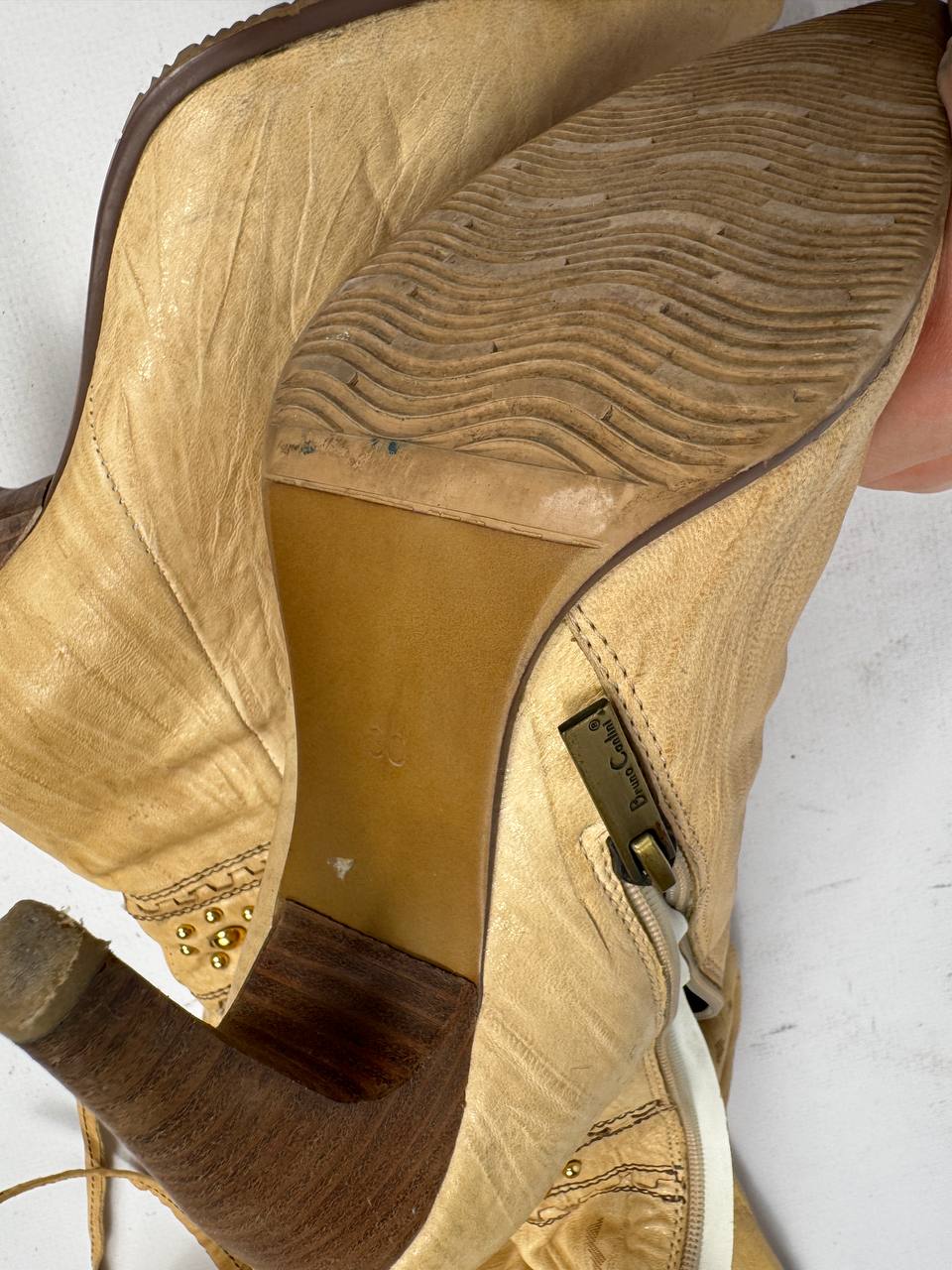 Vintage Italian Leather Boots — 36.5/37.5