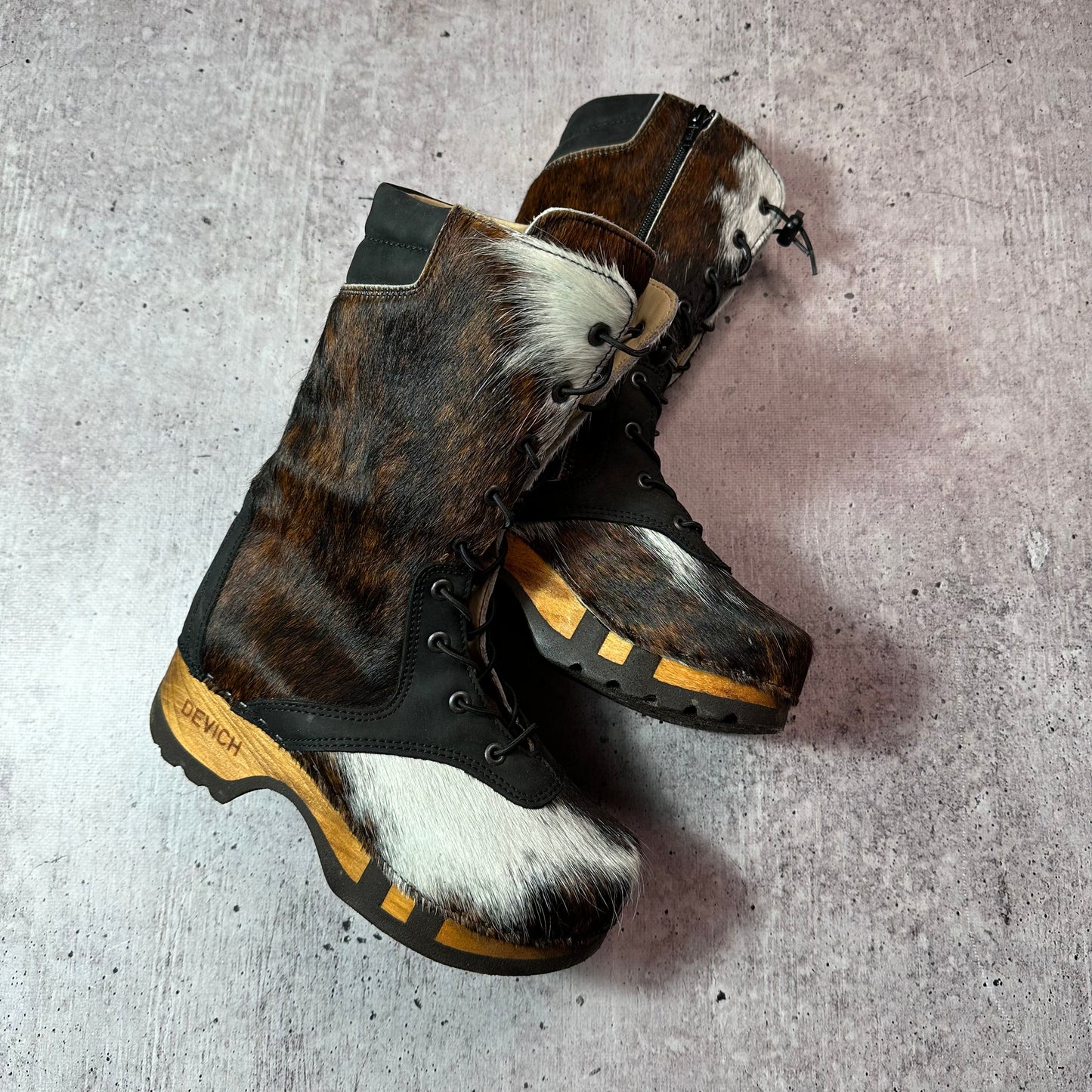 Vintage Lace Up Fur Boots 36/37