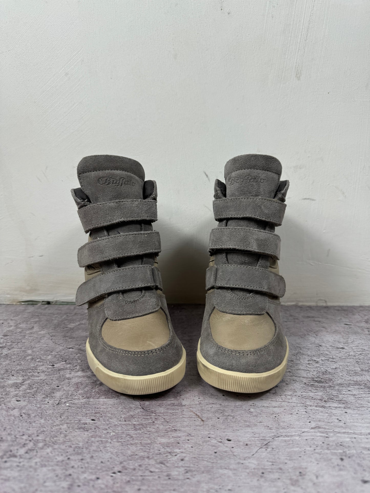 Buffalo Vintage Wedge Sneakers 39/39.5