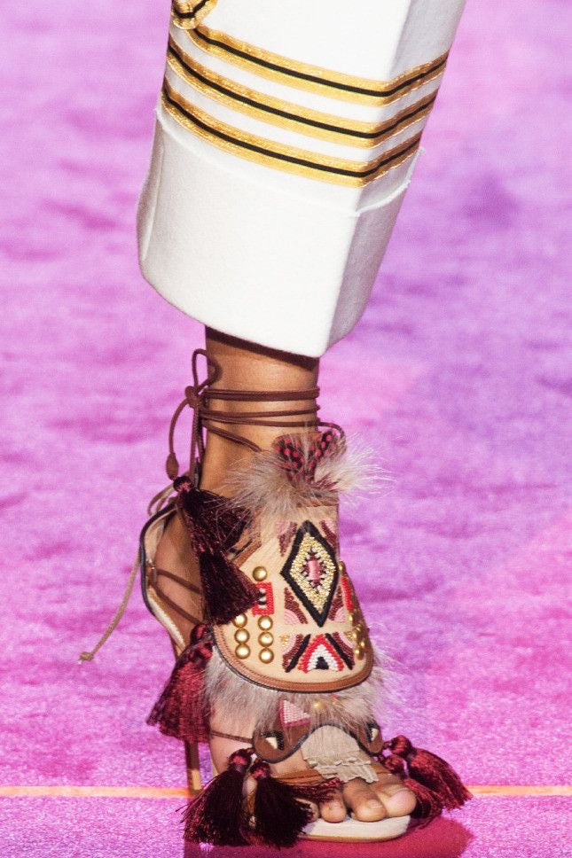 Dsquared2 F/W 2015 Eskimo Feather & Tassels Heels — 36