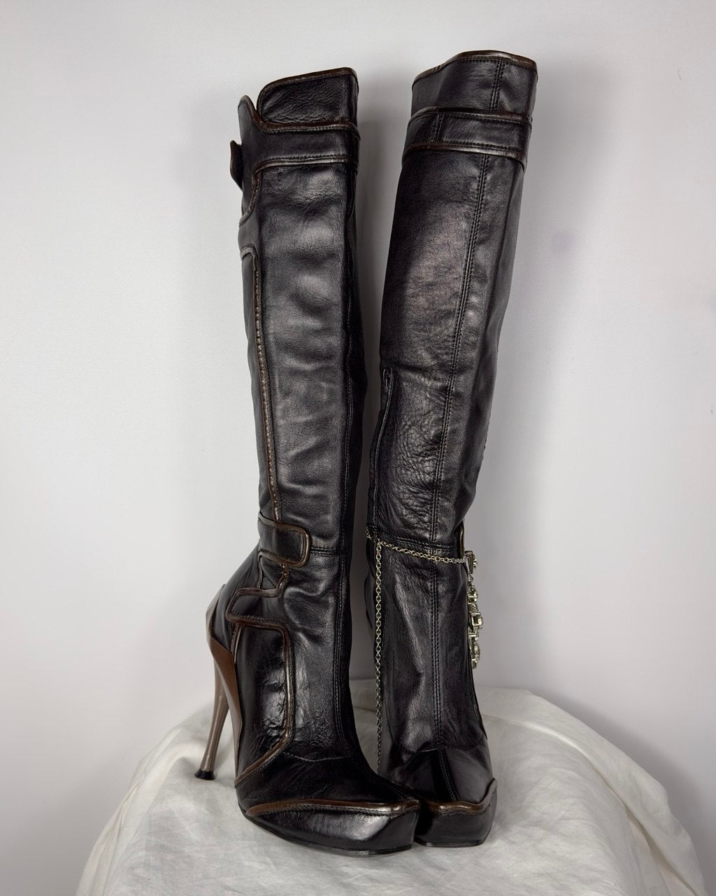 Celine FW 2008 Runway Leather Moto Boots — 37/37.5