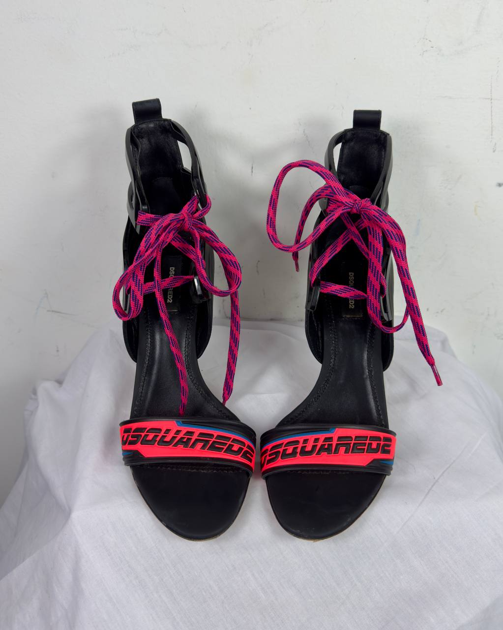 Dsquared2 Techno Wrap Heels S/S19 with box 38.5/39