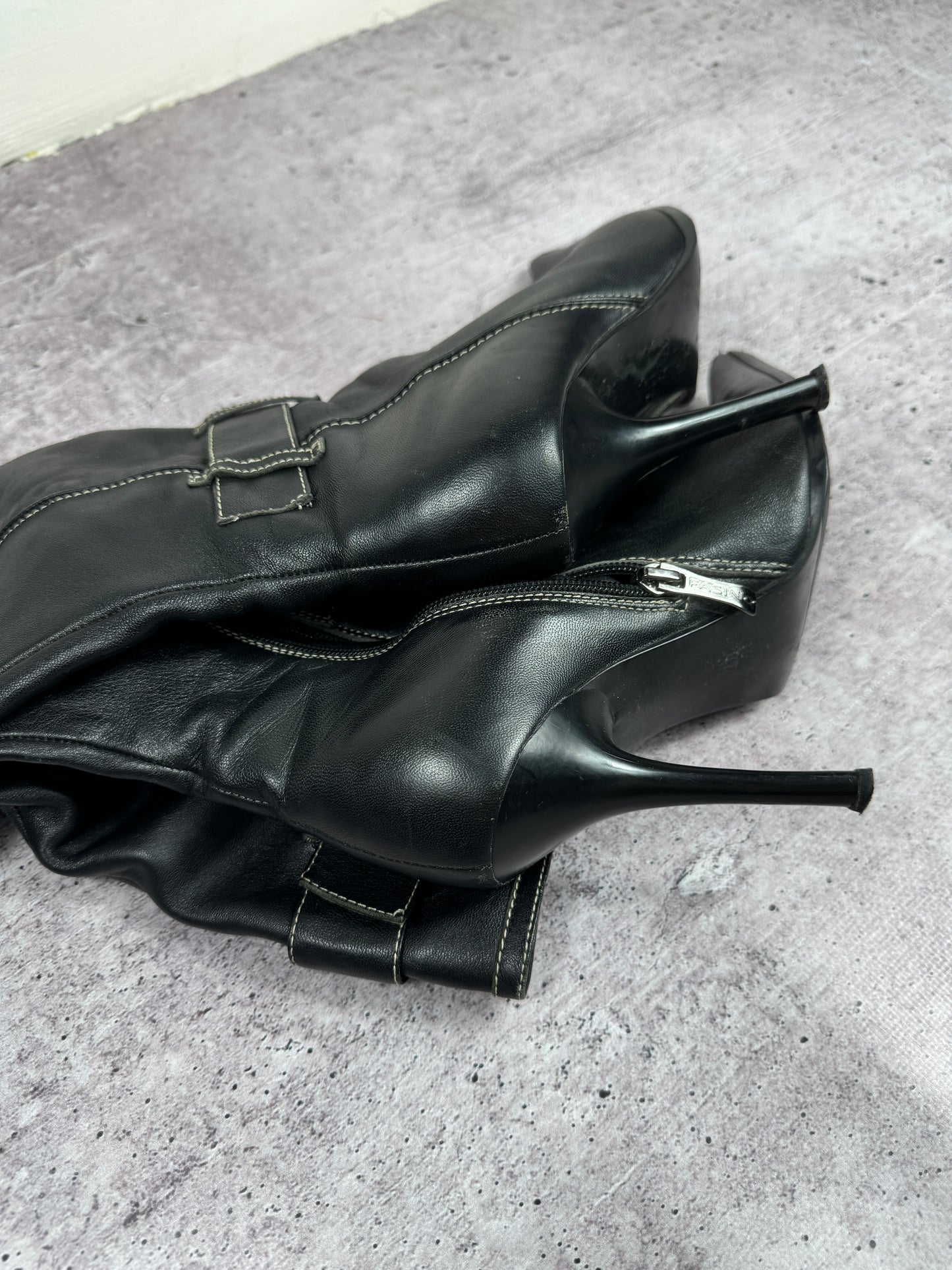 Vintage Buckle Leather Boots 37/37.5