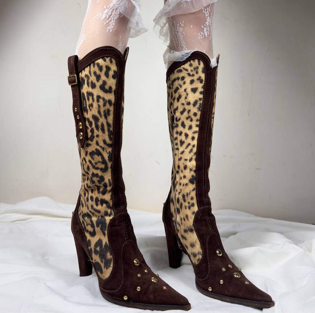 Roberto Cavalli Vintage Cowboy Heels 38/39