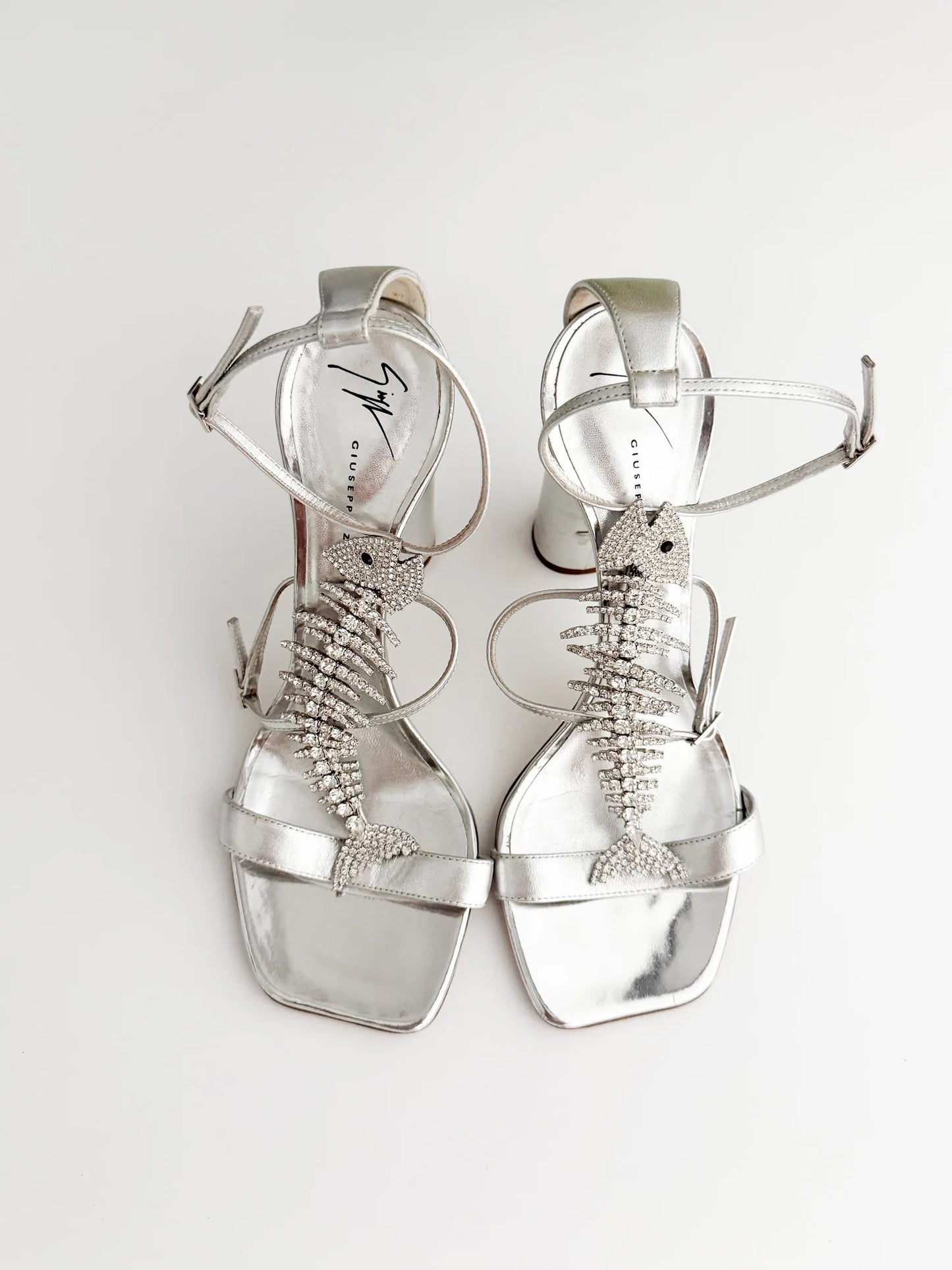 Giuseppe Zanotti Fishbone Heels SATC — 39