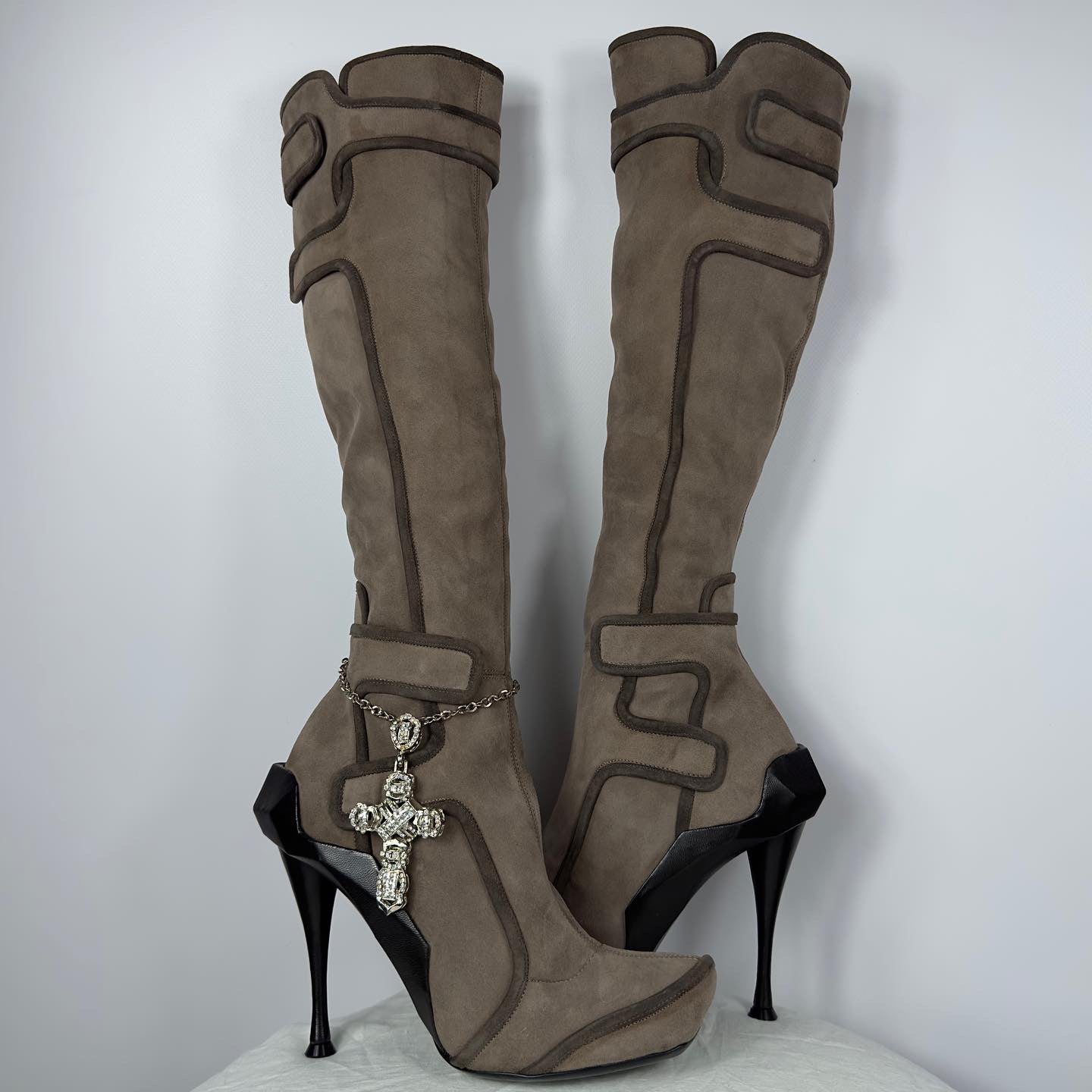 Celine Deadstock FW 2008 Suede Boots 38/39