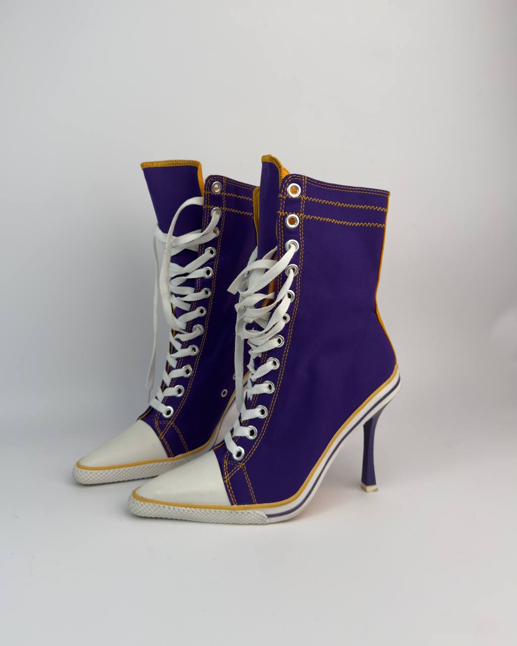 Vintage 00s Sneaker Heels — 37.5/38