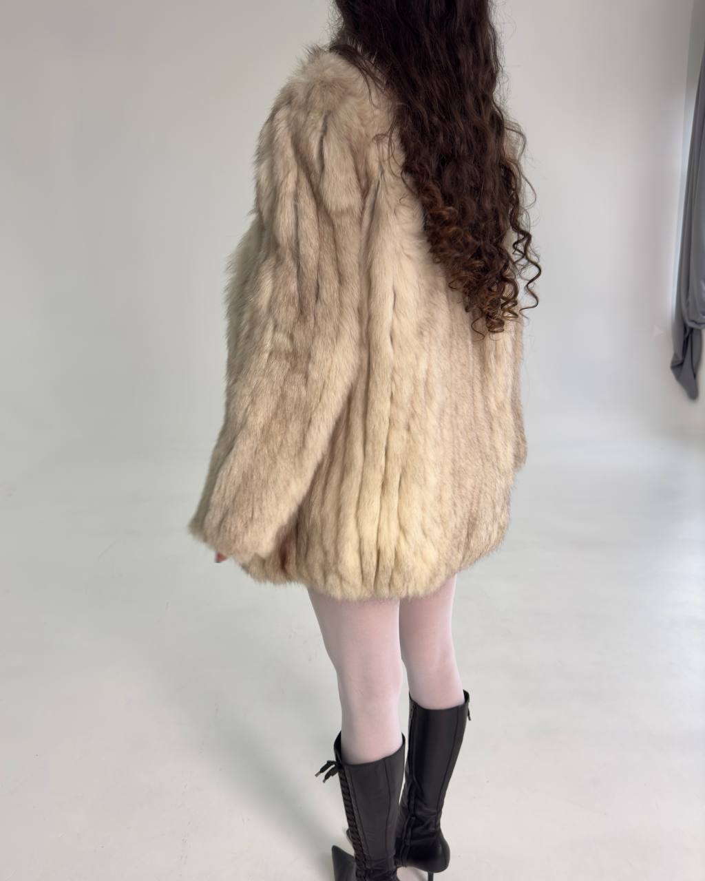 Vintage Short Arctic Fox Fur Coat