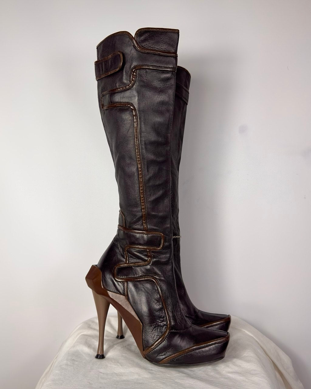 Celine FW 2008 Runway Leather Moto Boots — 37/37.5