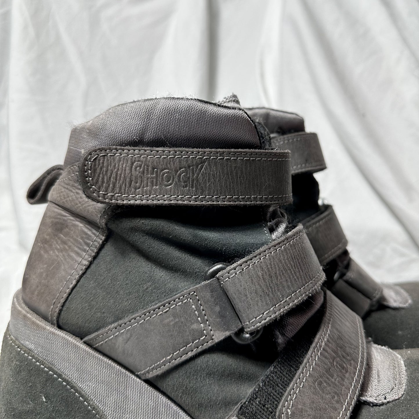Shock Vintage 90s chunky platform boots