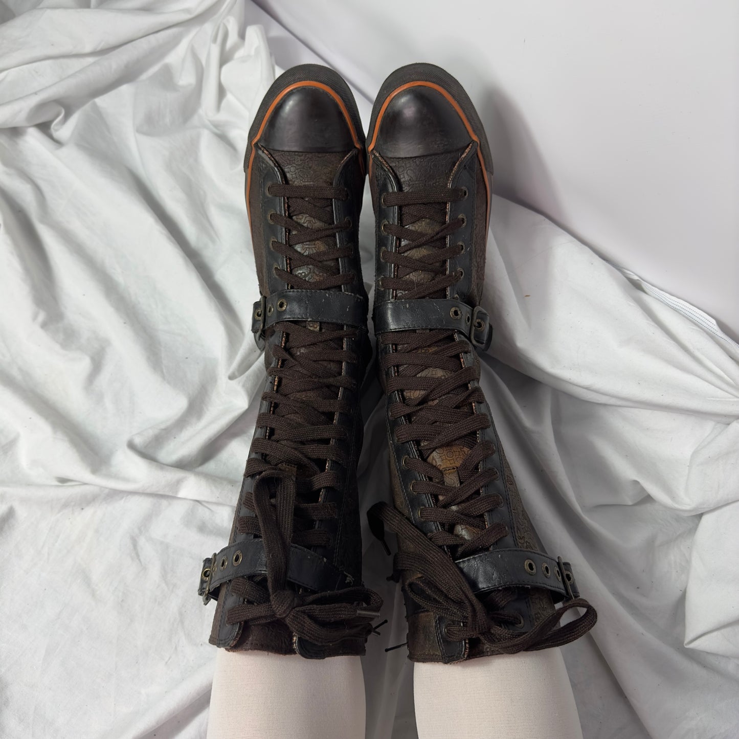 Vintage Lace Up Boxing Boots / converse style