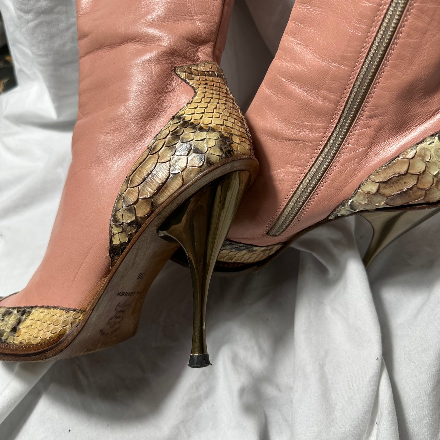 Vintage Italian pink leather boots 37/38