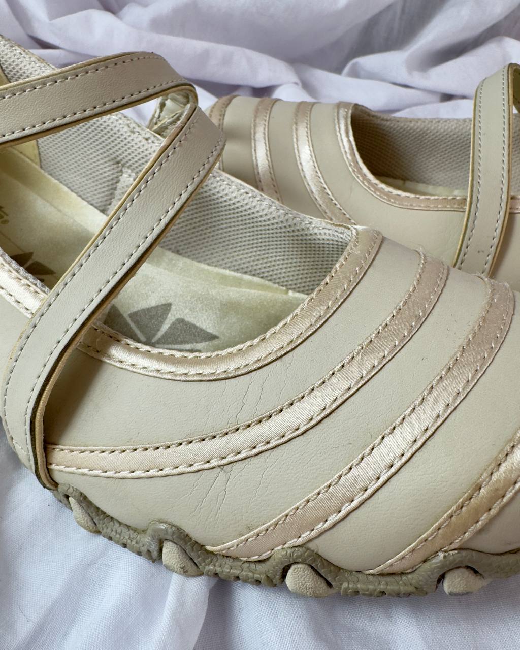 Vintage Skechers Ballet Flats — 39.5/40