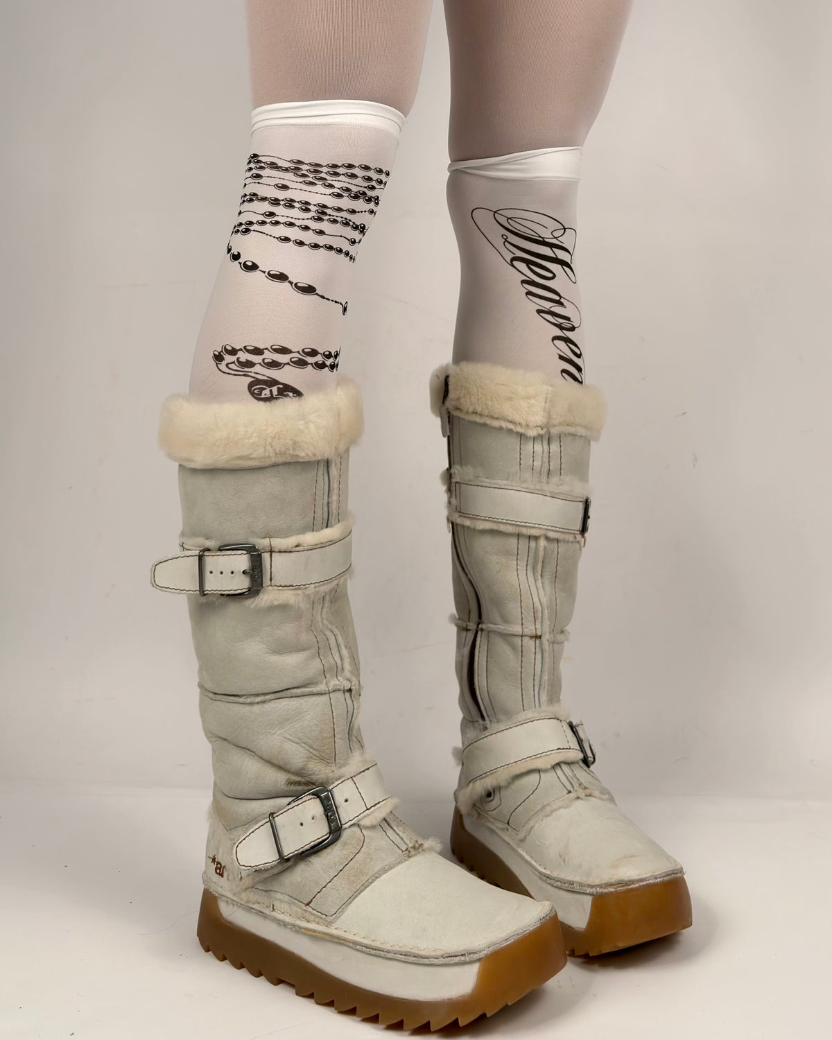 The Art Company Vintage Buckle Winter Alaska Boots — 37