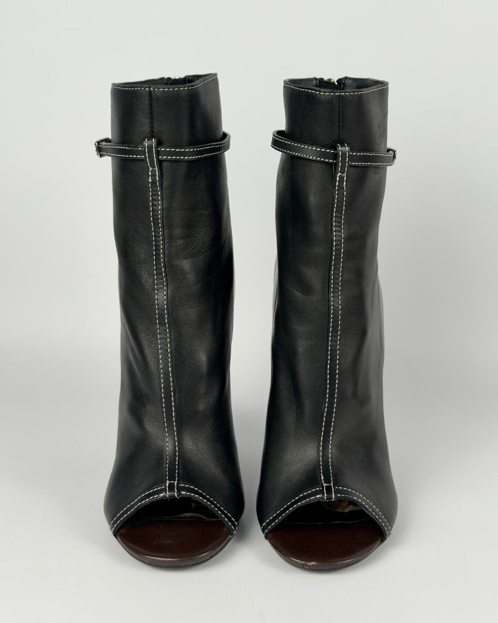 Givenchy S/S 2015 Narlia Runway Leather Ankle Boots — 39