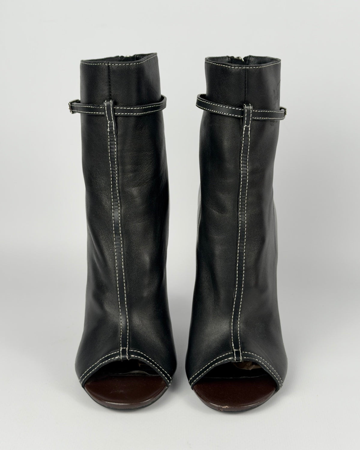 Givenchy S/S 2015 Narlia Runway Leather Ankle Boots — 39