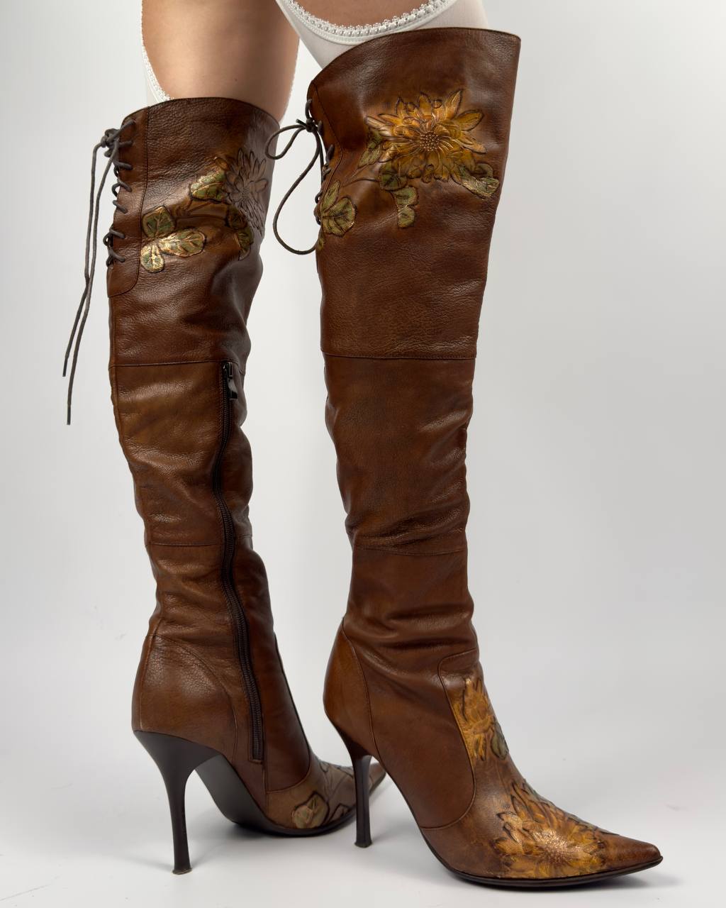 Vintage Italian Leather Boots — 39