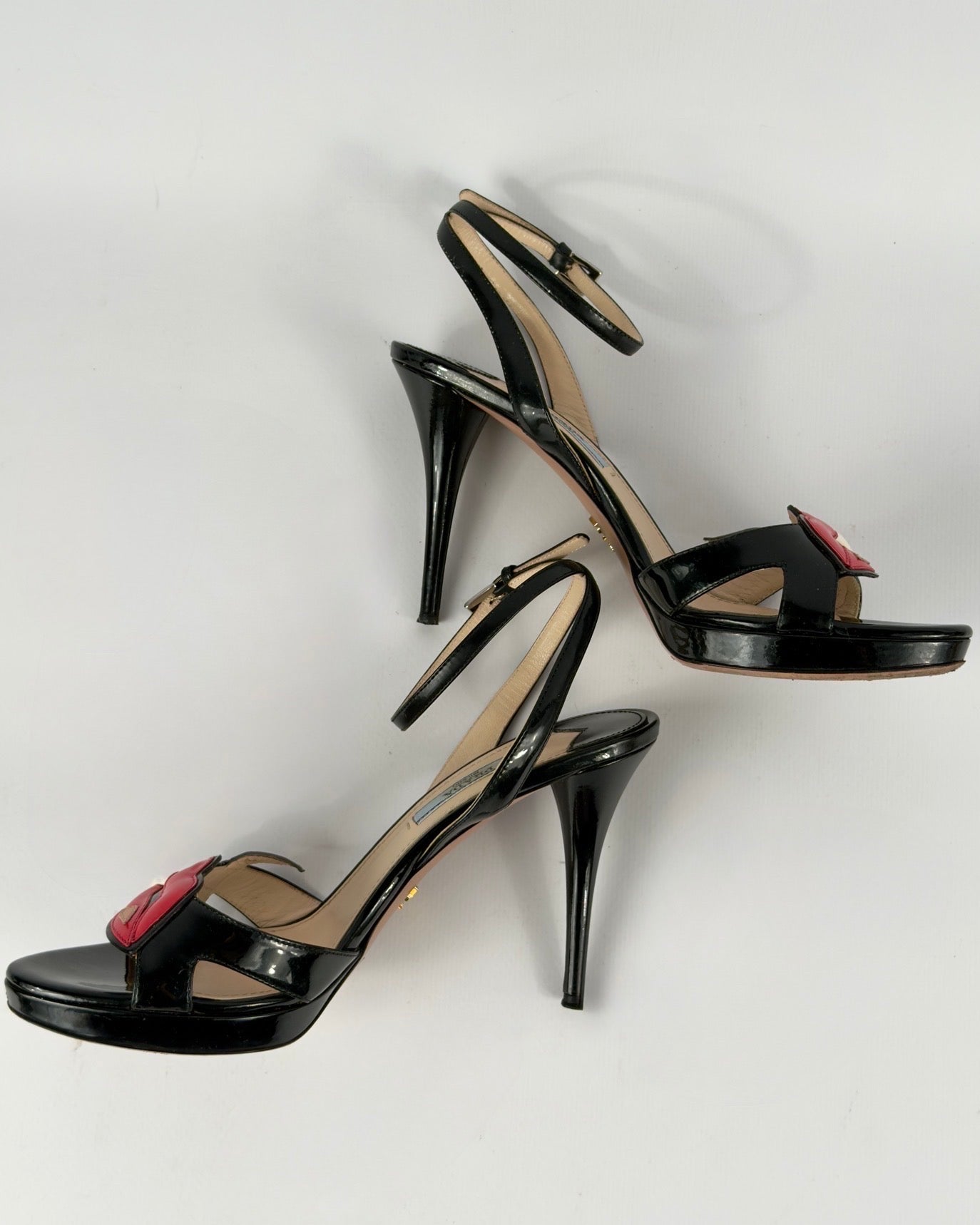 Prada SS12 Smoking Lips Heels — 38