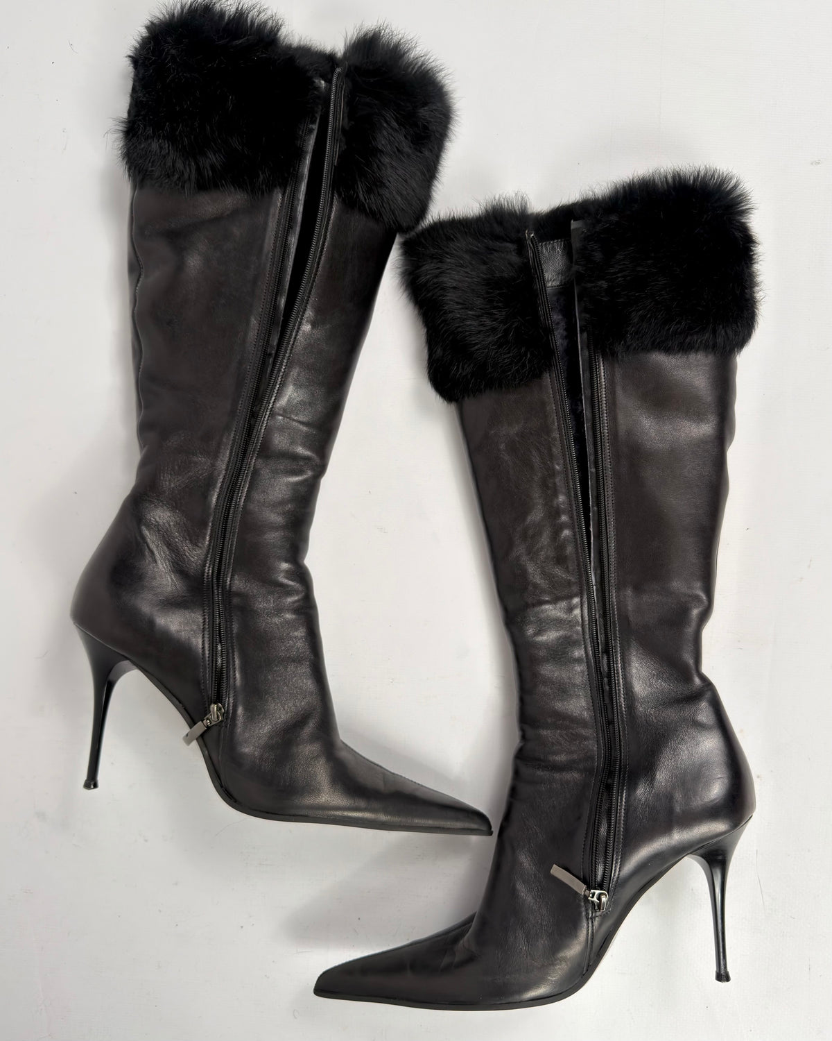 Vintage Italian Leather Boots — 39