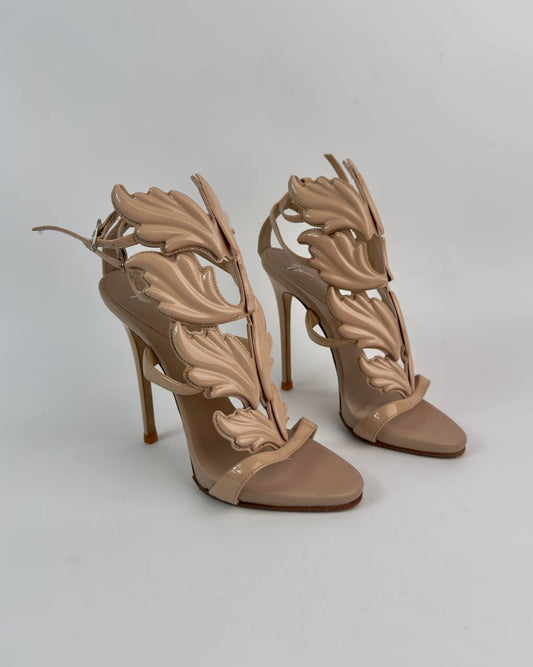 Giuseppe Zanotti Cruel Summer Beige Wing Heels — 38/38.5