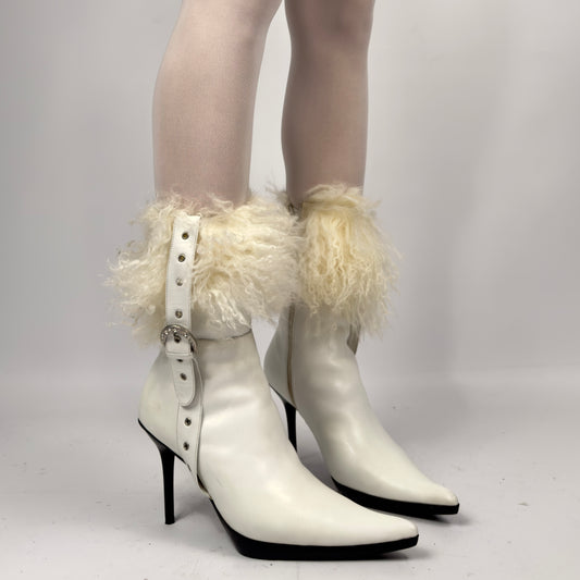 Vintage Fur Winter Boots — 40