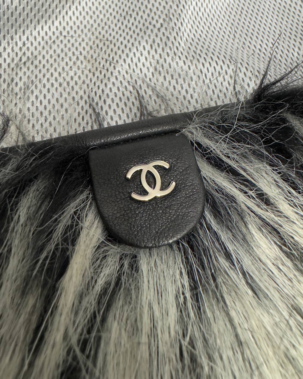 Chanel Fall 2010 Runway Faux Fur Fantasy Yeti Boots Icicle Heels 38С