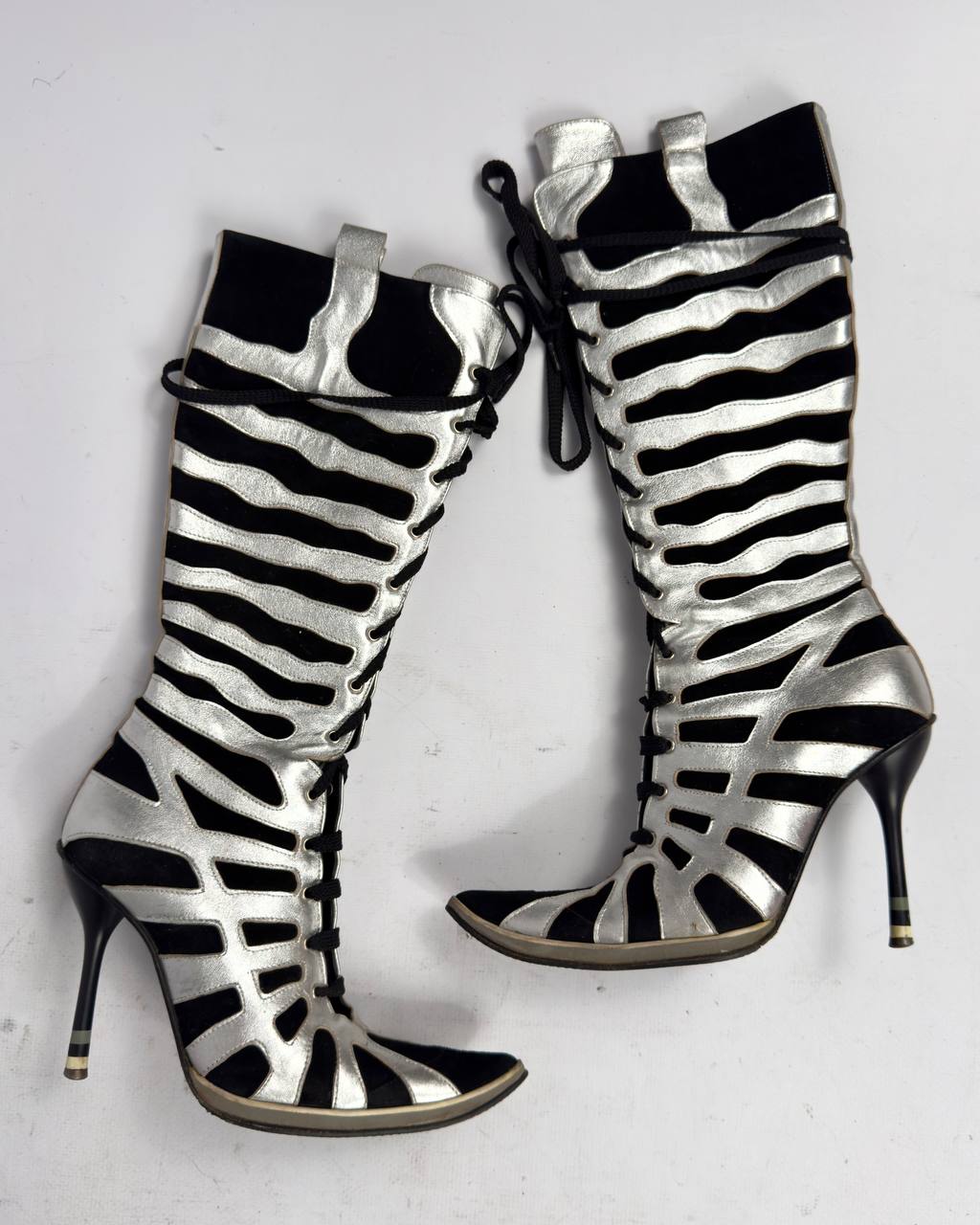 Vintage Italian Leather Spine Boots — 36/36.5