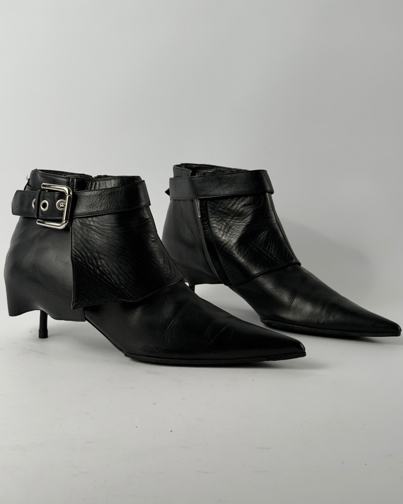 Dolce & Gabbana 2003 Buckle Boots — 37