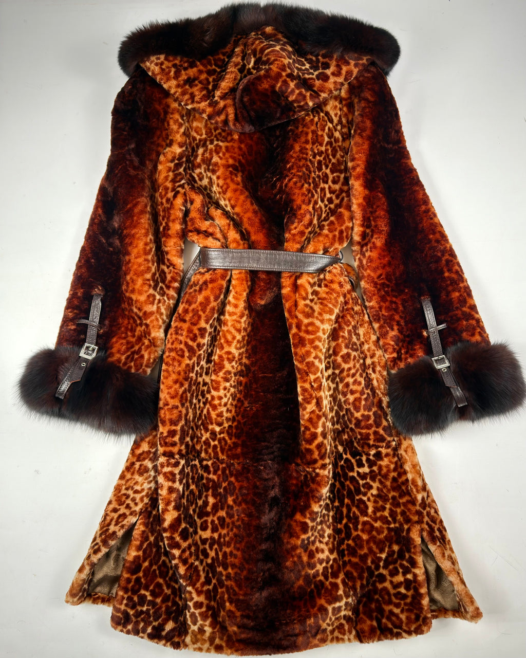 Vintage Fur Coat — M