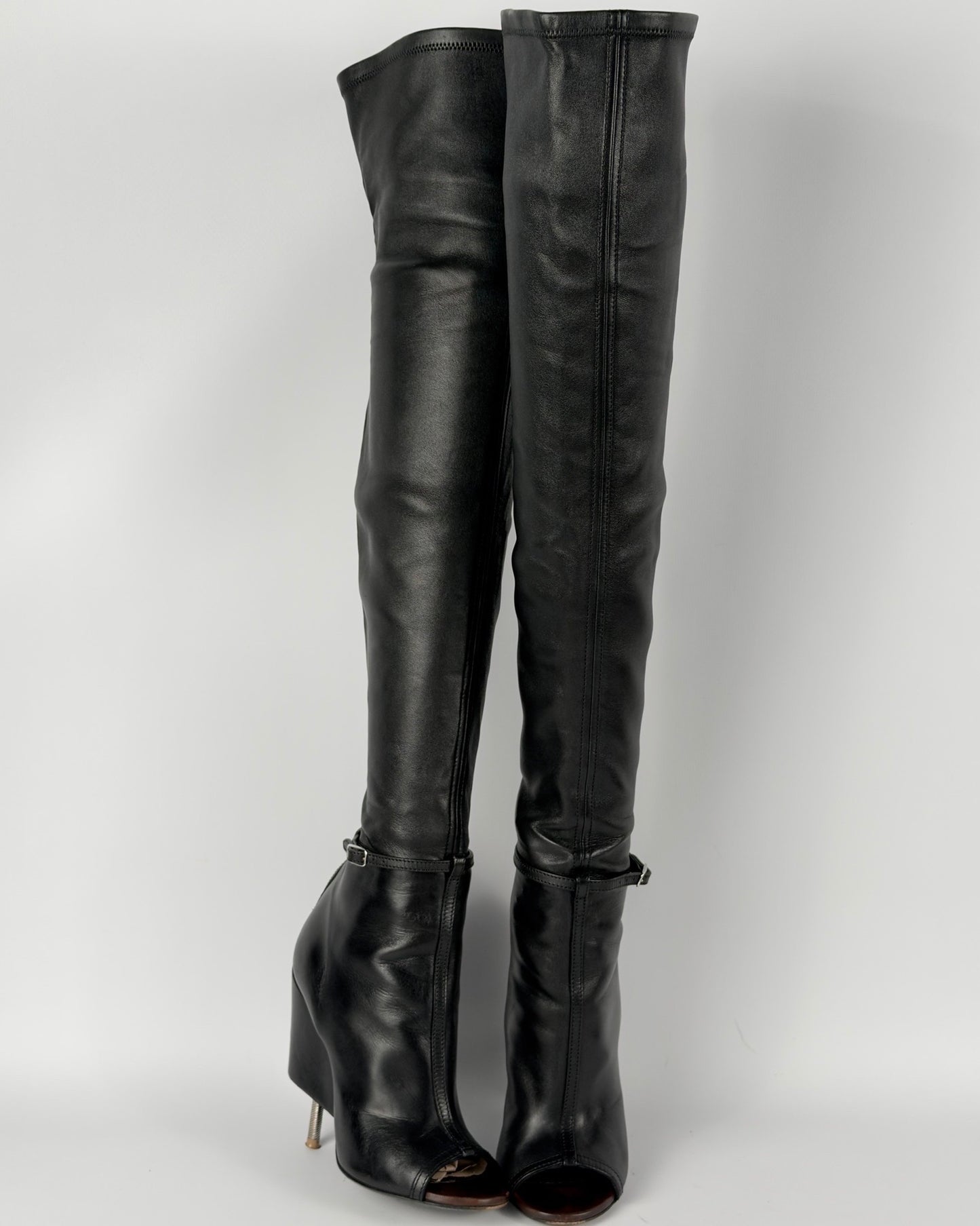 Givenchy S/S 2015 Narlia Runway Leather Boots — 36/37