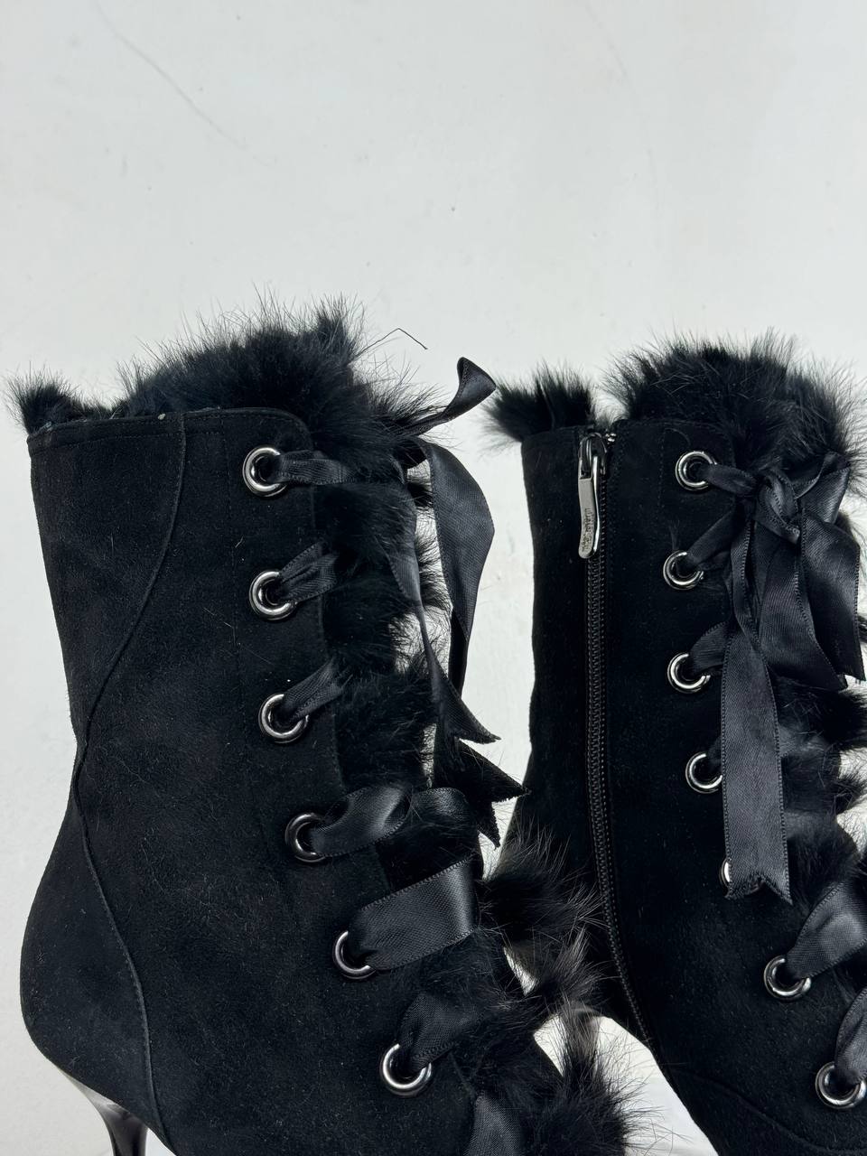 Vintage Italian Lace Up Boots — 36