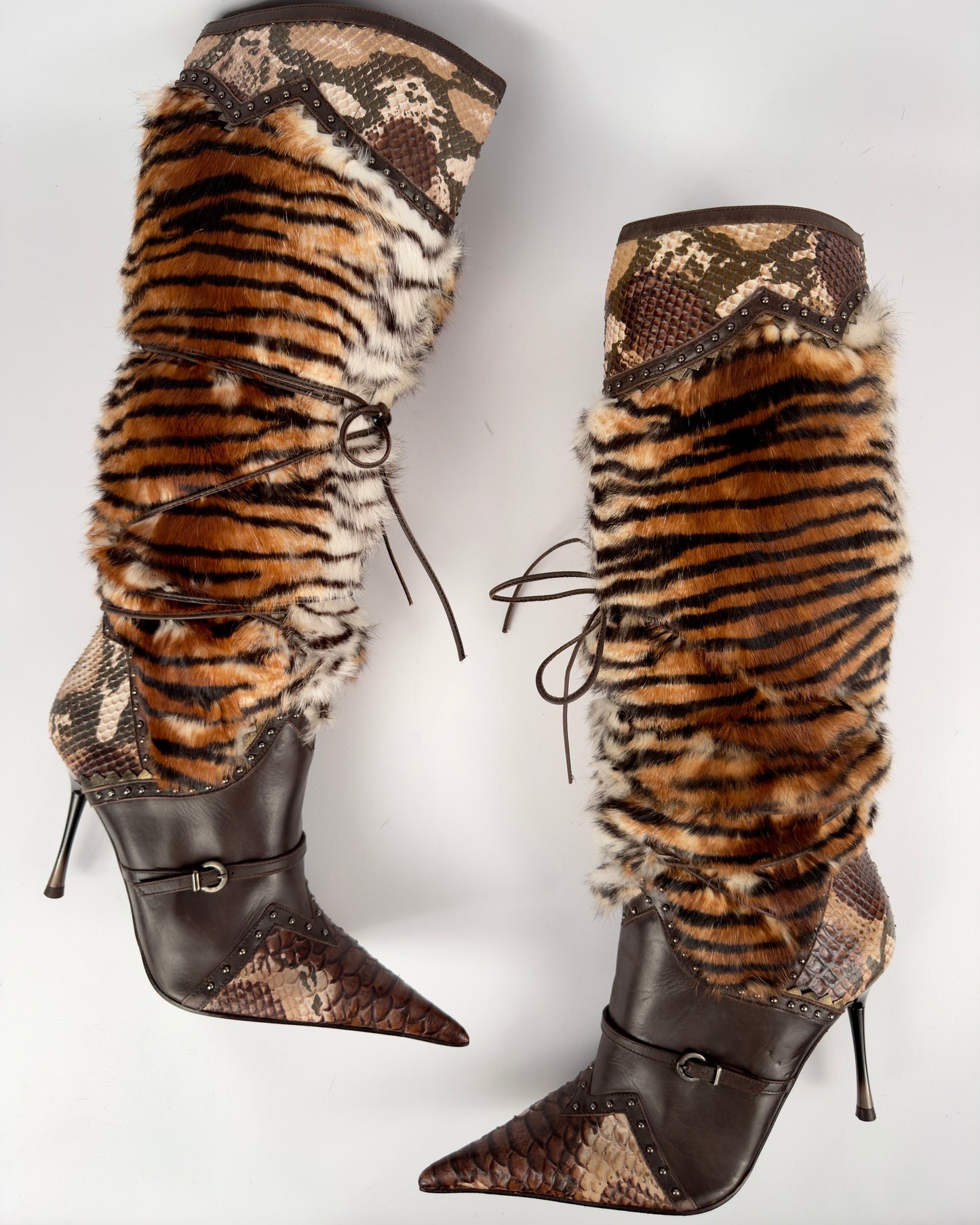 El Dante’s Couture Vintage Fur Boots — 39